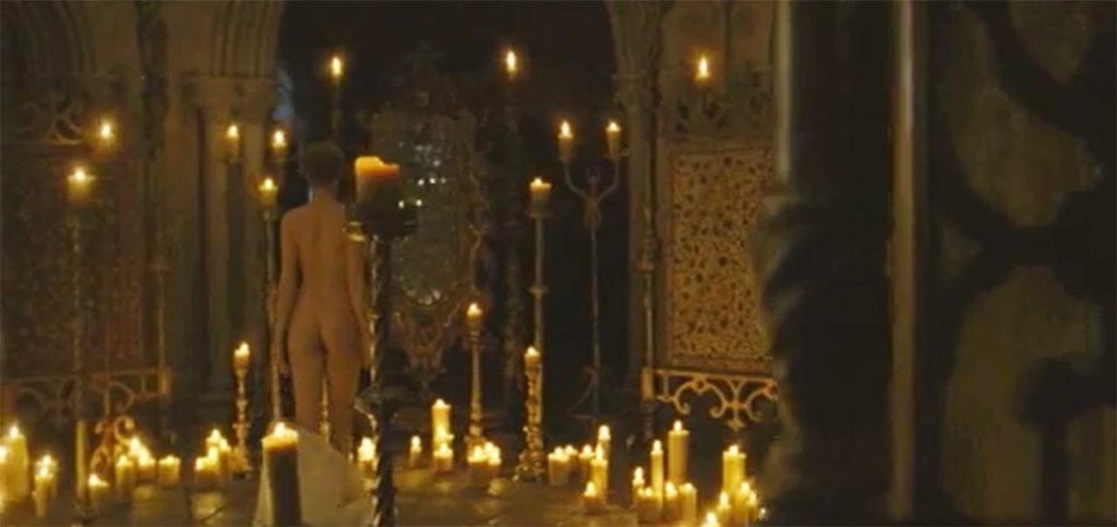 Cate Blanchett naked butt